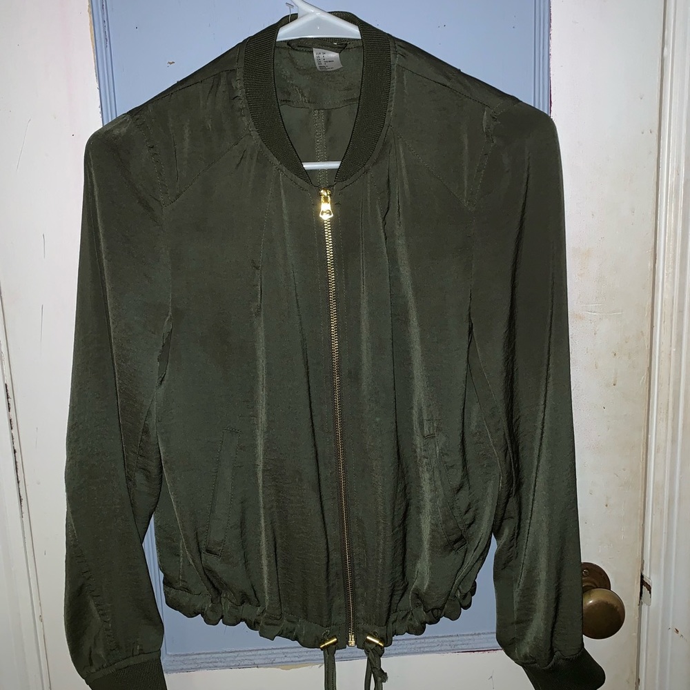 H&M LIGHT BOMBER JACKET